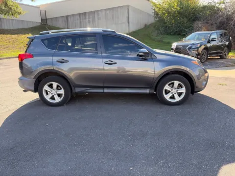 More photos of 2014 Toyota RAV4 XLE at Acura of Overland Park, KS