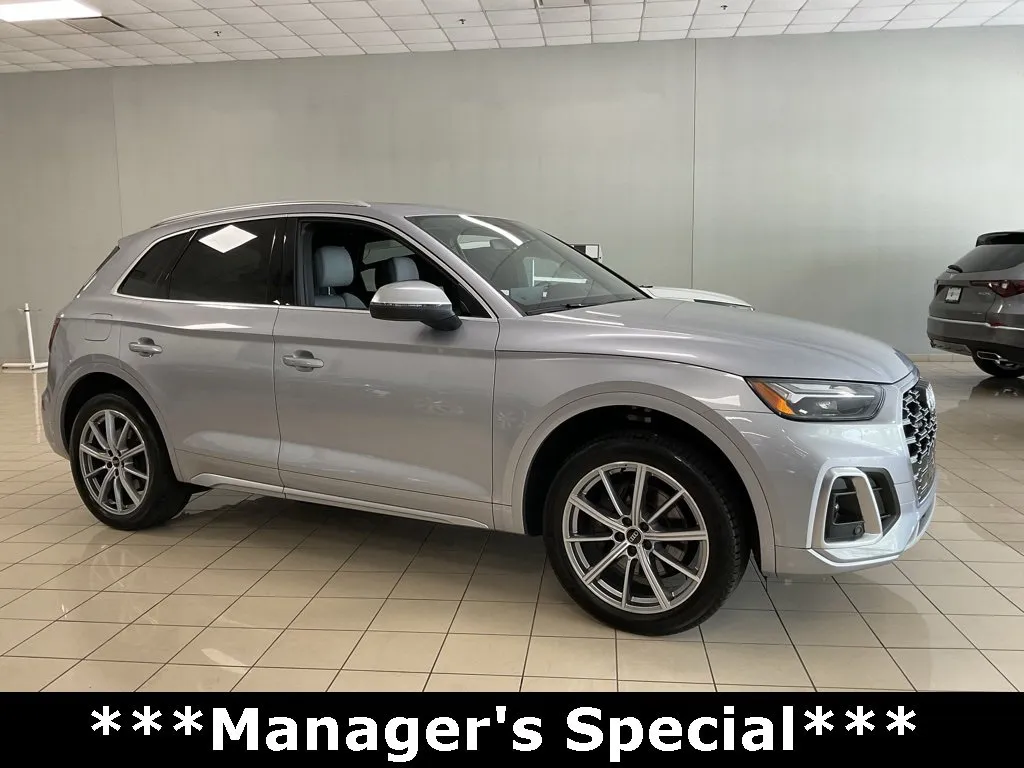 Silver 2022 Audi SQ5 Premium Plus for sale in Overland Park, KS