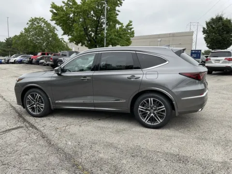 More photos of 2026 Acura MDX w/Advance Package at Acura of Overland Park, KS