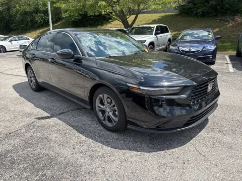 Another view of 2024 Honda Accord Sedan EX for sale in Overland Park, KS at Acura of Overland Park
