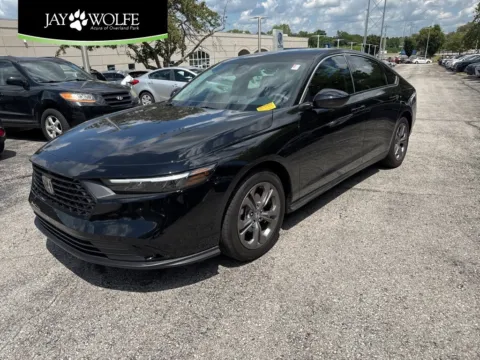 Black 2024 Honda Accord Sedan EX for sale in Overland Park, KS