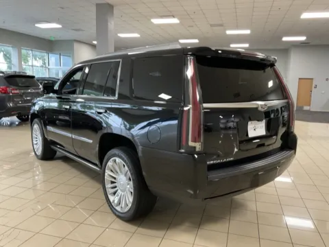 More photos of 2018 Cadillac Escalade Platinum at Acura of Overland Park, KS