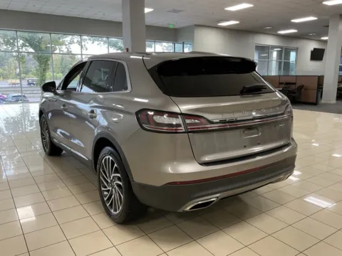 More photos of 2020 Lincoln Nautilus Reserve at Acura of Overland Park, KS