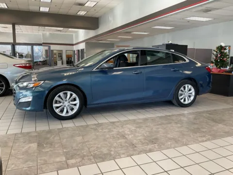 Another view of 2024 Chevrolet Malibu LT for sale in Kansas City, MO at Jay Wolfe Auto Outlet