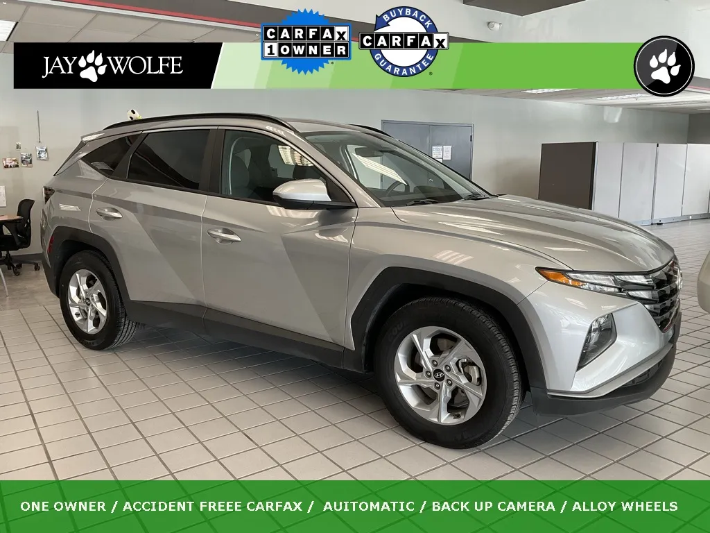 Silver 2024 Hyundai Tucson SEL for sale in Kansas City, MO