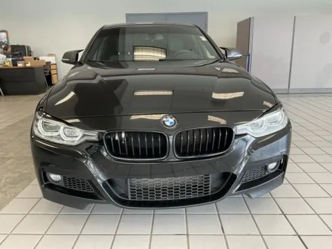 Photos of 2018 BMW 3 Series 340i for sale in Kansas City, MO at Jay Wolfe Auto Outlet