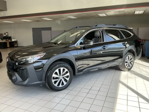 Another view of 2025 Subaru Outback Premium for sale in Kansas City, MO at Jay Wolfe Auto Outlet