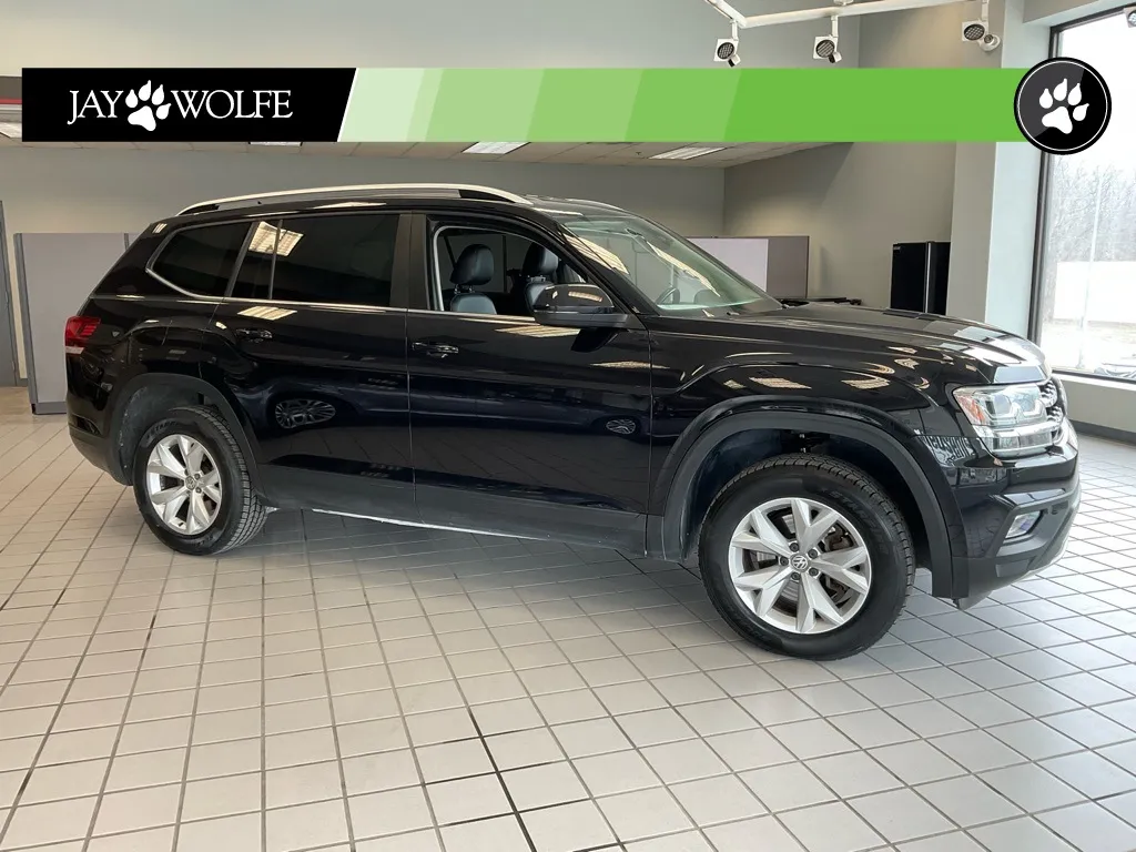 Black 2019 Volkswagen Atlas 3.6L V6 SE for sale in Kansas City, MO