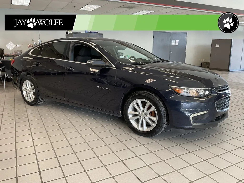 Blue 2017 Chevrolet Malibu LT for sale in Kansas City, MO