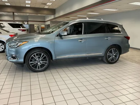 Another view of 2019 INFINITI QX60 LUXE for sale in Kansas City, MO at Jay Wolfe Auto Outlet