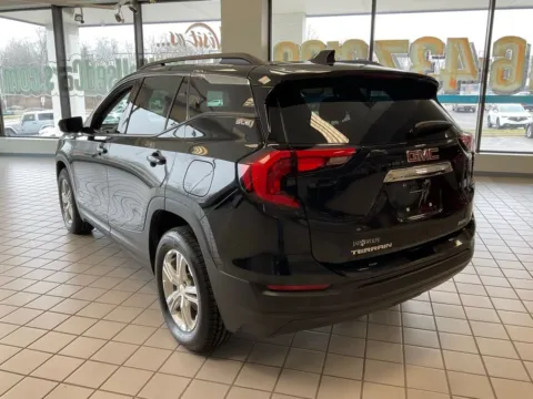 More photos of 2018 GMC Terrain SLE at Jay Wolfe Auto Outlet, MO