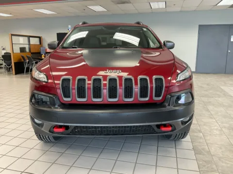 Photos of 2014 Jeep Cherokee Trailhawk for sale in Kansas City, MO at Jay Wolfe Auto Outlet