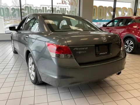 More photos of 2010 Honda Accord EX-L at Jay Wolfe Auto Outlet, MO