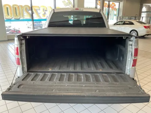 More photos of 2012 Ford F-150 XLT at Jay Wolfe Auto Outlet, MO