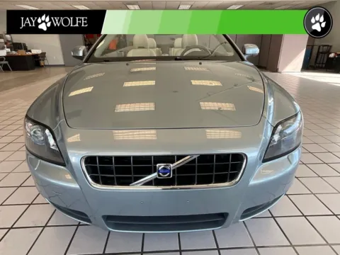 Photos of 2008 Volvo C70 T5 for sale in Kansas City, MO at Jay Wolfe Auto Outlet