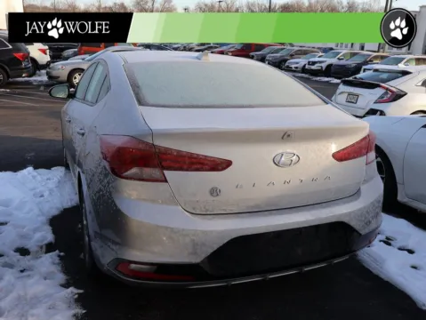 More photos of 2020 Hyundai Elantra SEL at Jay Wolfe Auto Outlet, MO