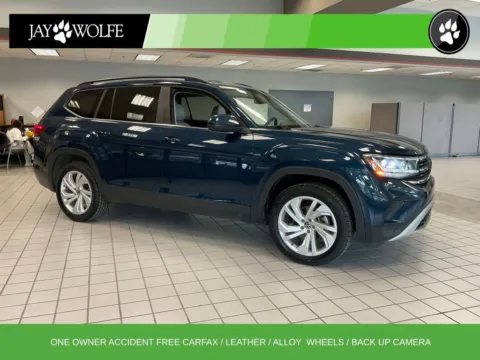 Blue 2023 Volkswagen Atlas 3.6L V6 SE w/Technology for sale in Kansas City, MO