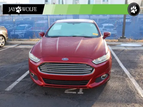 Photos of 2015 Ford Fusion SE for sale in Kansas City, MO at Jay Wolfe Auto Outlet
