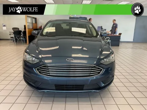 Photos of 2018 Ford Fusion SE for sale in Kansas City, MO at Jay Wolfe Auto Outlet