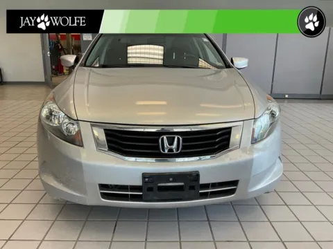 Photos of 2009 Honda Accord LX for sale in Kansas City, MO at Jay Wolfe Auto Outlet