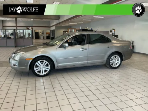Another view of 2009 Ford Fusion SEL for sale in Kansas City, MO at Jay Wolfe Auto Outlet