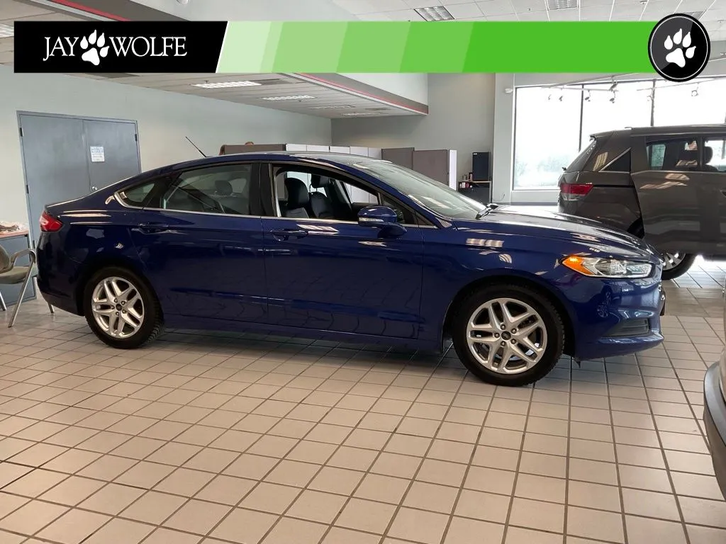 Blue 2013 Ford Fusion SE for sale in Kansas City, MO