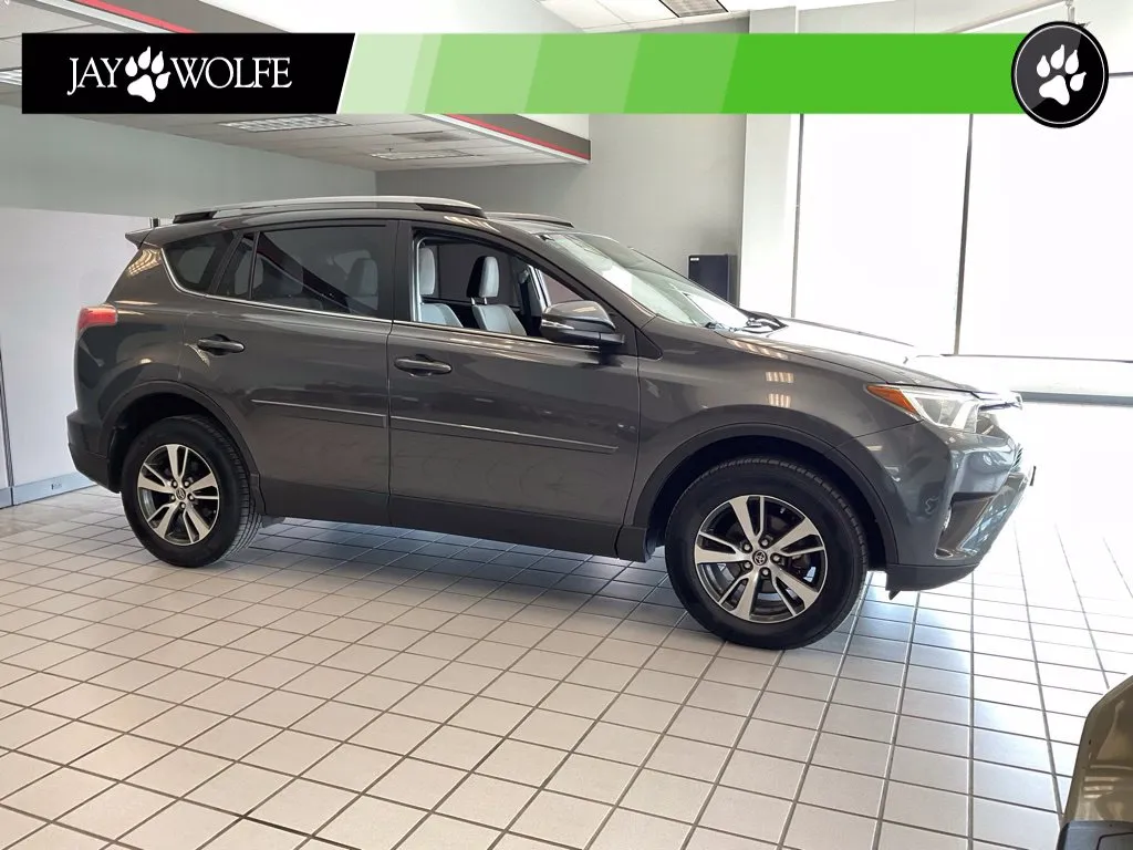 Gray 2017 Toyota RAV4 XLE for sale in Kansas City, MO