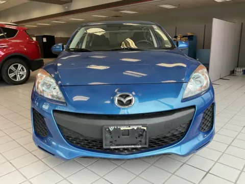 Photos of 2012 Mazda Mazda3 i Touring for sale in Kansas City, MO at Jay Wolfe Auto Outlet