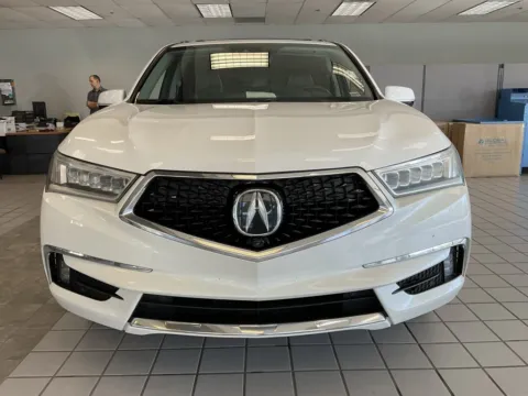 Photos of 2020 Acura MDX Advance for sale in Kansas City, MO at Jay Wolfe Auto Outlet