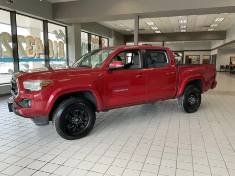 Another view of 2021 Toyota Tacoma SR5 for sale in Kansas City, MO at Jay Wolfe Auto Outlet