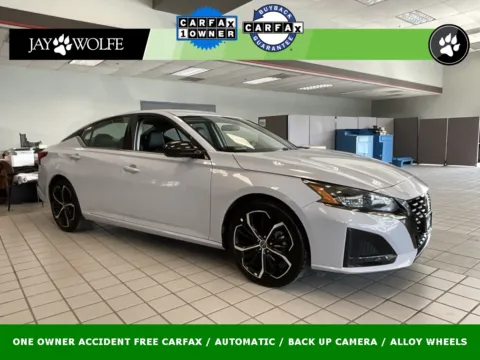 White 2023 Nissan Altima 2.5 SR for sale in Kansas City, MO