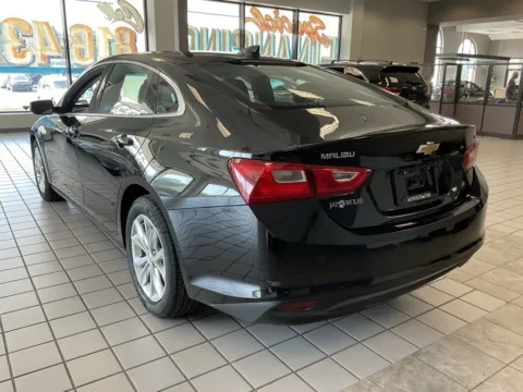 More photos of 2024 Chevrolet Malibu LT at Jay Wolfe Auto Outlet, MO
