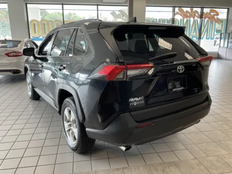 More photos of 2020 Toyota RAV4 XLE at Jay Wolfe Auto Outlet, MO