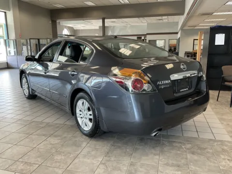 More photos of 2012 Nissan Altima 2.5 SL at Jay Wolfe Auto Outlet, MO