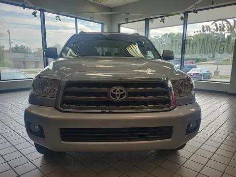 Photos of 2016 Toyota Sequoia SR5 for sale in Kansas City, MO at Jay Wolfe Auto Outlet