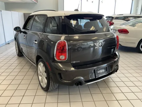 More photos of 2015 MINI Cooper S Countryman at Jay Wolfe Auto Outlet, MO