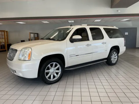 Another view of 2013 GMC Yukon XL Denali for sale in Kansas City, MO at Jay Wolfe Auto Outlet