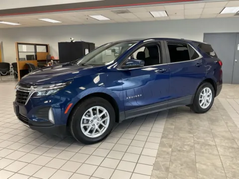 Another view of 2023 Chevrolet Equinox LT for sale in Kansas City, MO at Jay Wolfe Auto Outlet