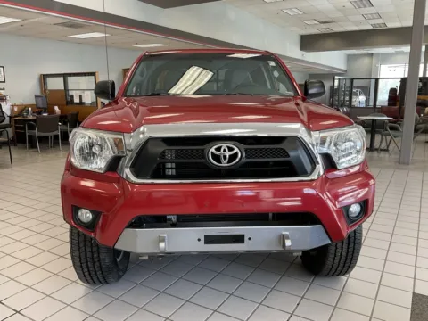 Photos of 2015 Toyota Tacoma for sale in Kansas City, MO at Jay Wolfe Auto Outlet