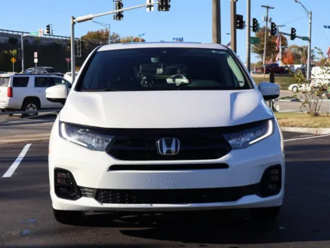 Photos of 2025 Honda Odyssey Elite for sale in Kansas City, MO at Jay Wolfe Honda