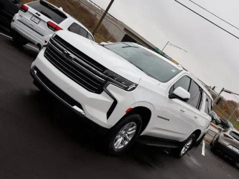 Another view of 2024 Chevrolet Suburban LT for sale in Kansas City, MO at Jay Wolfe Honda