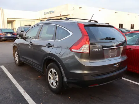 More photos of 2012 Honda CR-V LX at Jay Wolfe Honda, MO