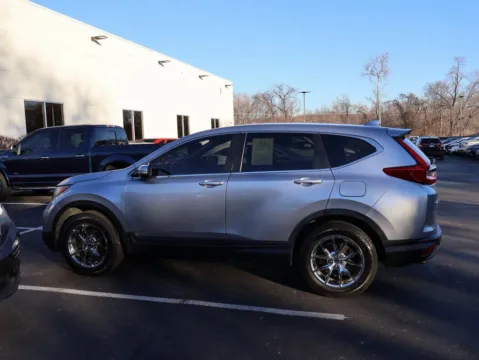 More photos of 2018 Honda CR-V EX at Jay Wolfe Honda, MO