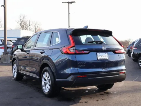 More photos of 2024 Honda CR-V LX at Jay Wolfe Honda, MO