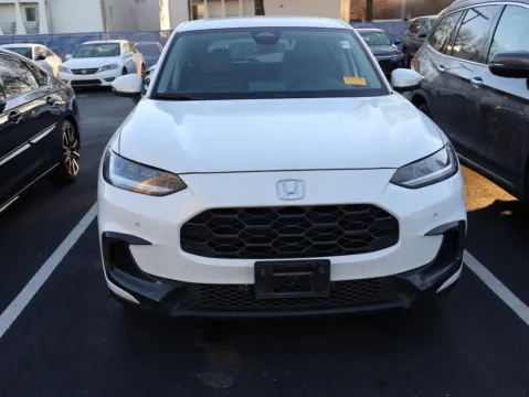 Photos of 2023 Honda HR-V EX-L for sale in Kansas City, MO at Jay Wolfe Honda