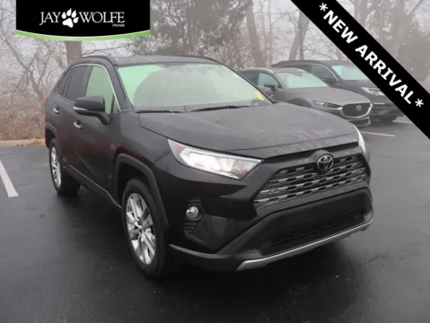 Black 2021 Toyota RAV4 Limited for sale in Kansas City, MO