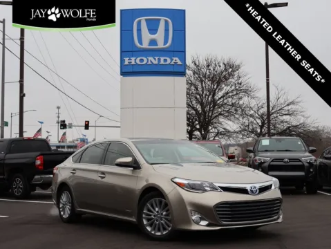 Beige 2013 Toyota Avalon Hybrid Limited for sale in Kansas City, MO