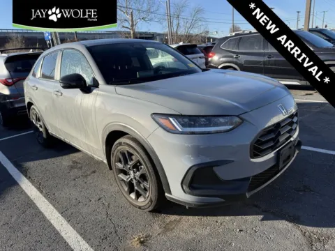 Gray 2023 Honda HR-V Sport for sale in Kansas City, MO