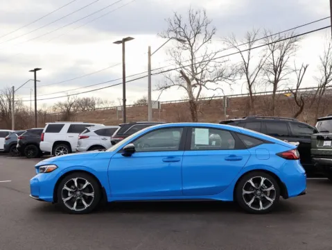 More photos of 2025 Honda Civic Hatchback Hybrid Sport Touring at Jay Wolfe Honda, MO