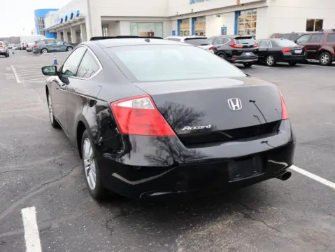More photos of 2008 Honda Accord Cpe EX-L at Jay Wolfe Honda, MO